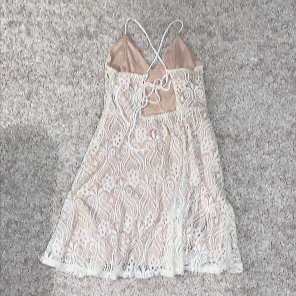 Dress - Picture 2 of 3